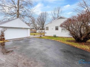 420 McManness Ave, Findlay, OH 45840