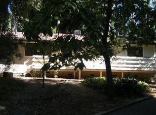 5827 Sierra Springs Dr, Pollock Pines, CA 95726