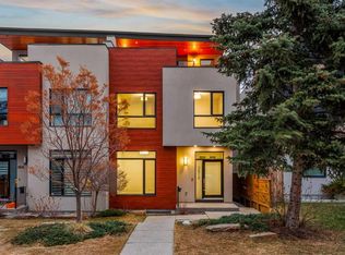 3818 W 17th St SW, Calgary, AB T2T 4N9
