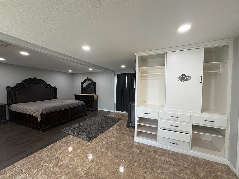 3315 Gollihar Rd — Photo 12