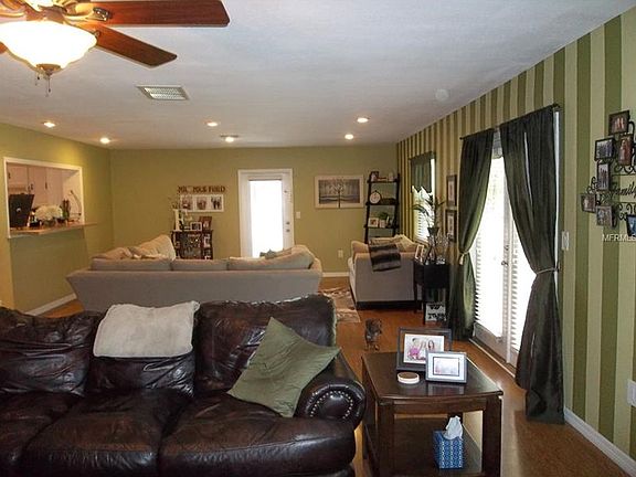 3rd image of 1445 Sugarberry Ln