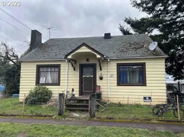 16 SE Clark Ave, Battle Ground, WA 98604
