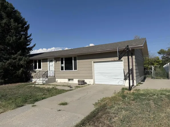 2360 13th St, Gering, NE 69341