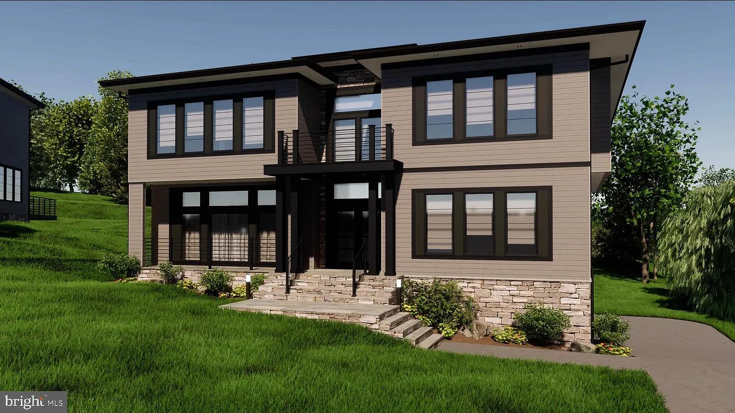 2055 Trumbull Ter NW photo 1