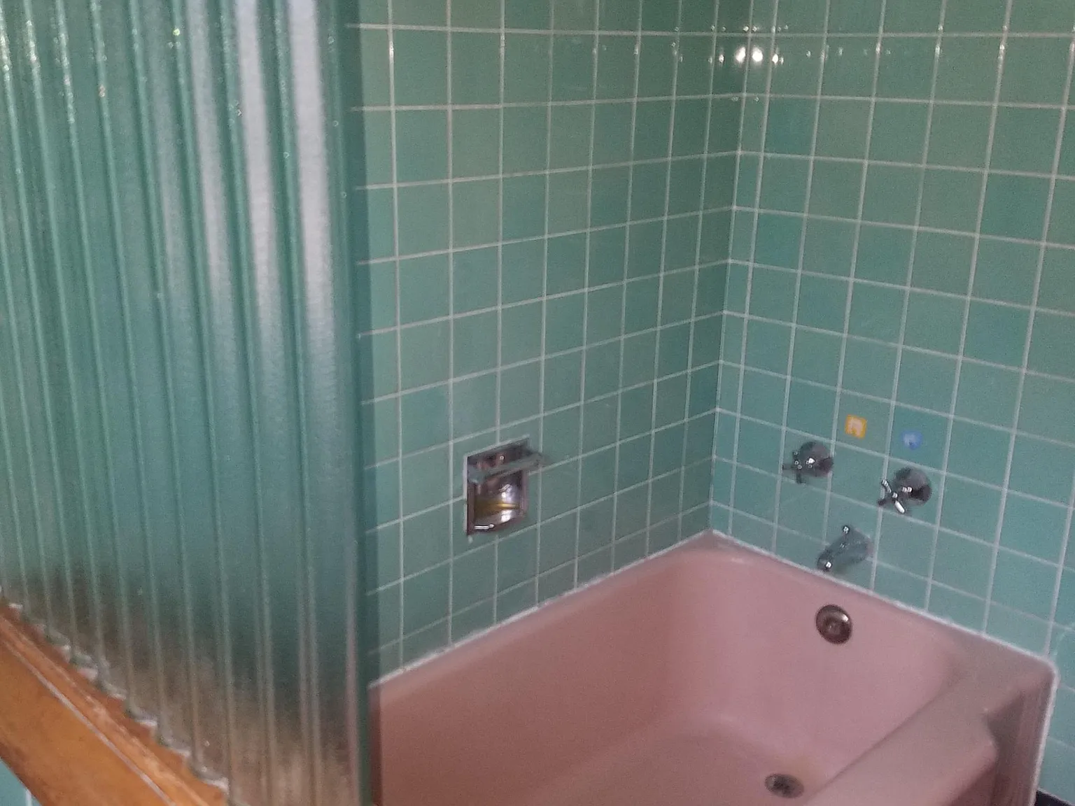 3 bed, 1000 sqft, $1,600 — Photo 4