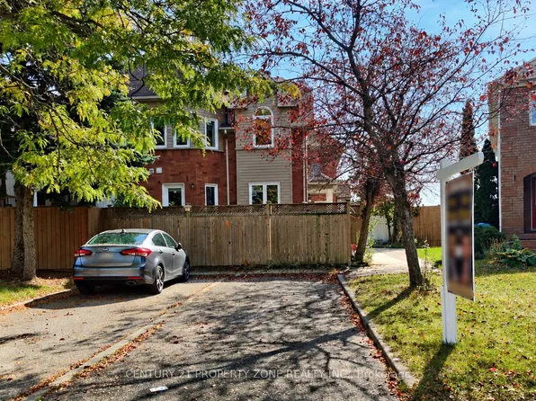 81 Clover Bloom Rd, Brampton, ON L6R 1S4