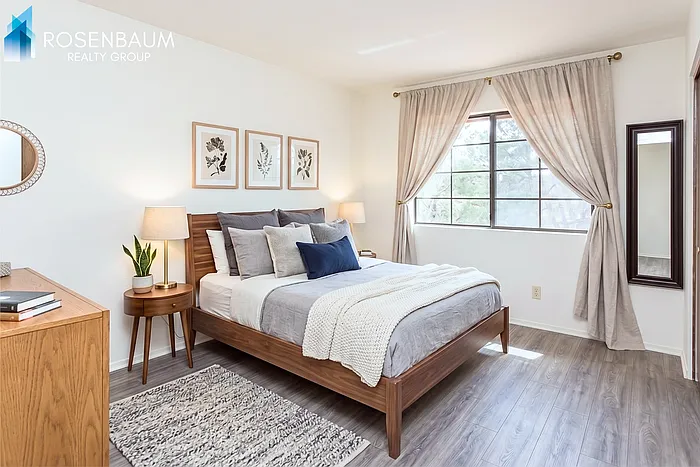 1081 Canary Dr — Photo 16