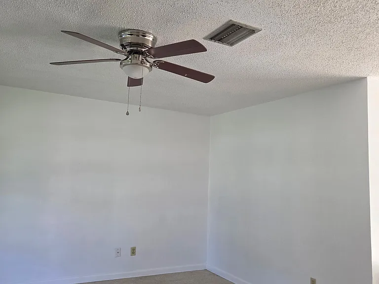 6908 Fern Cir — Photo 8