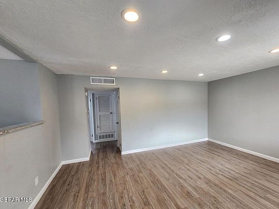 3rd image of 11242 Wharf Cove Dr #B