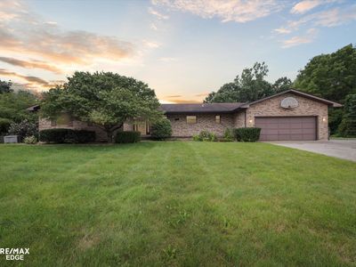 5164 Sunlyn Dr, Grand Blanc, MI, 48439
