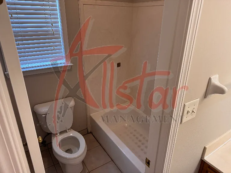 3803 Lake Village Cv — Photo 13