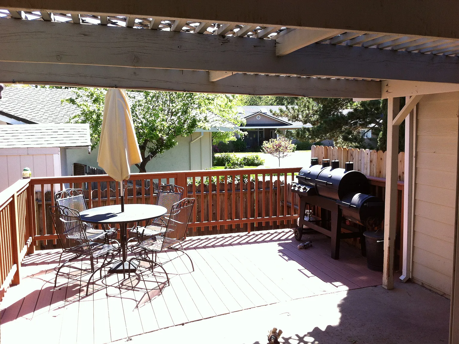 3 bed, 1800 sqft, $1,000 — Photo 3