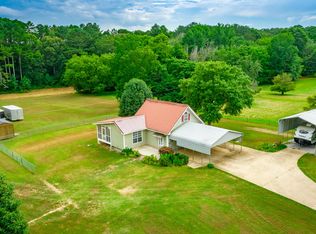 747 Vittetoe Rd, Chickamauga, GA 30707