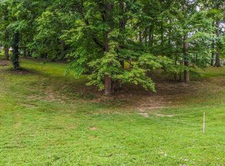 9412 Jim Loy Rd, Strawberry Plains, TN 37871