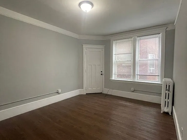 675 W Willis St — Photo 14