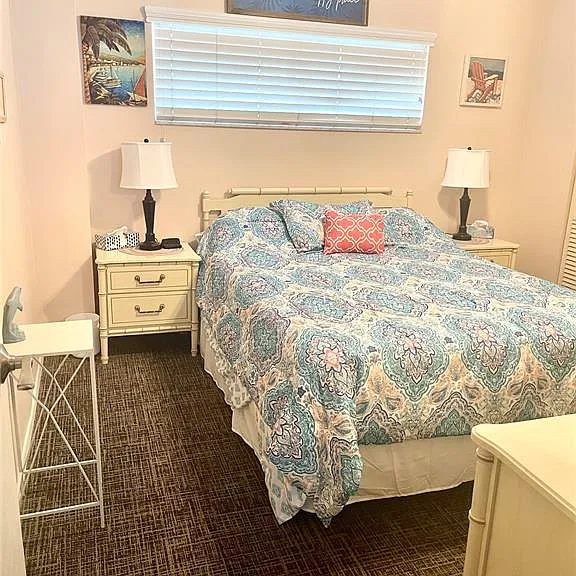 4650 Cove Cir #402 — Photo 28