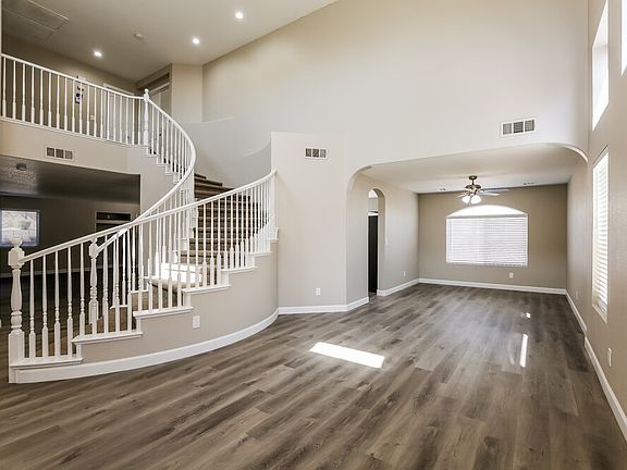 5th image of 8096 Black Orchid Ave