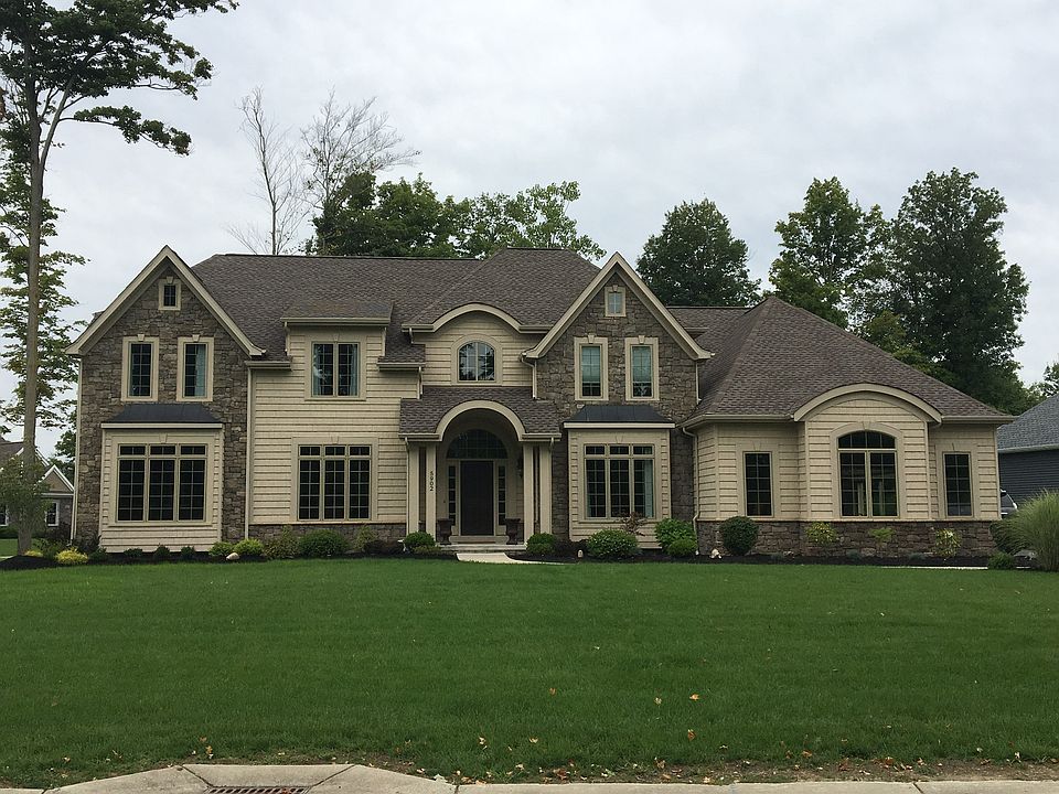 1st image of 5902 Corinne Ln