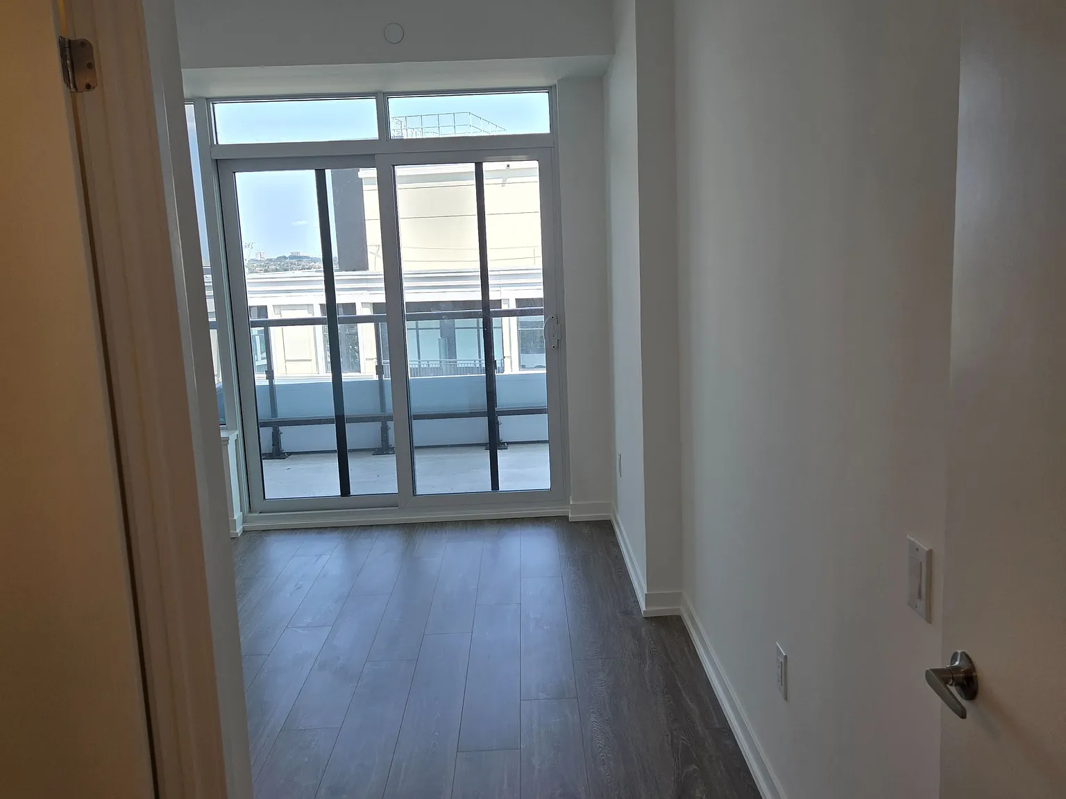 2 bed, $2,600 — Photo 4