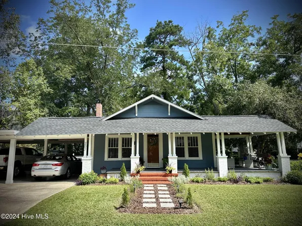 207 E Bell Street, Tabor City, NC 28463