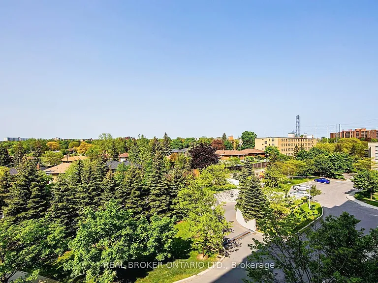 1720 Eglinton Ave E #601 — Photo 17
