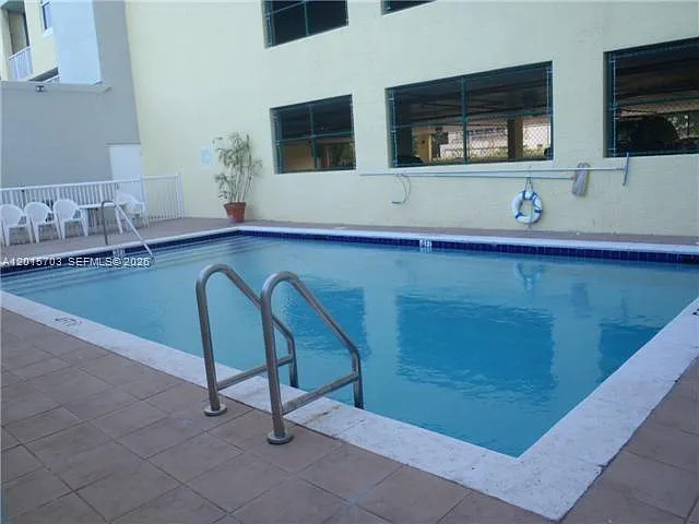 1350 NW 8th Ct #Penthouse 7 — Photo 3