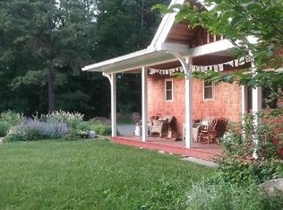 3 High Meadow Rd, Northampton, MA 01062