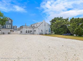 4 W 19th St, Brant Beach, NJ 08008