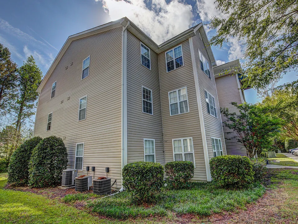 Summer Chase Apartments