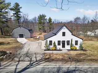 211 Sandown Rd, Chester, NH 03036
