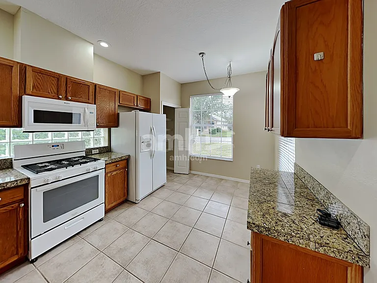 6223 Blackberry Ln — Photo 3