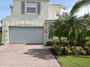 2725 Pienza Cir, Royal Palm Beach, FL 33411