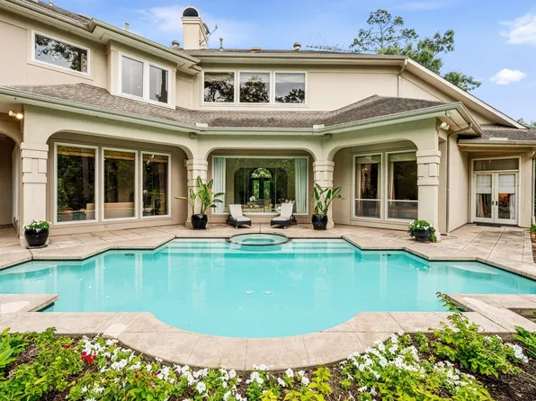 6 Mott Ln, Houston, TX 77024