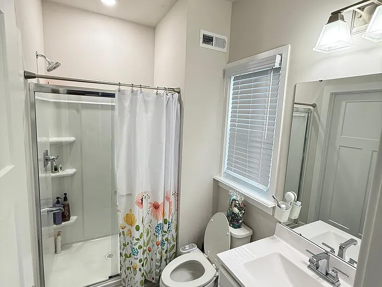 2698 Dorset Dr — Photo 6