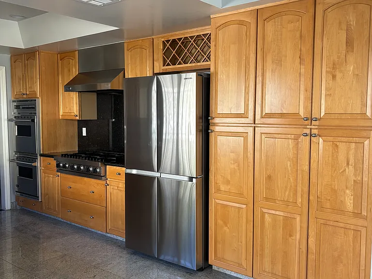 4635 Nomad Dr — Photo 8