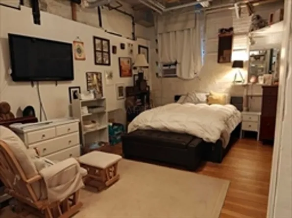 232 Pearl St #24, Somerville, MA 02145