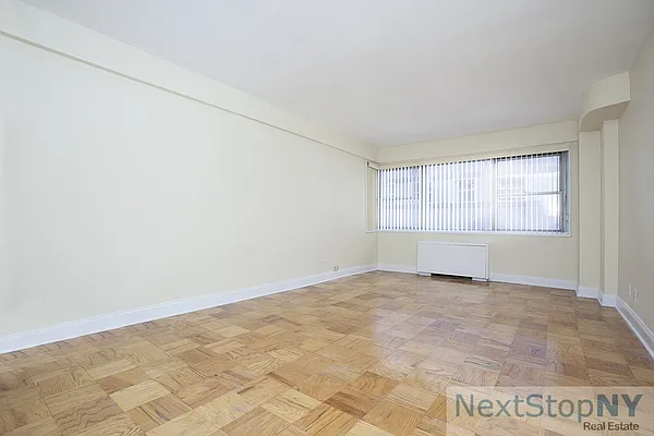 Sold by NextStopNY | media 1