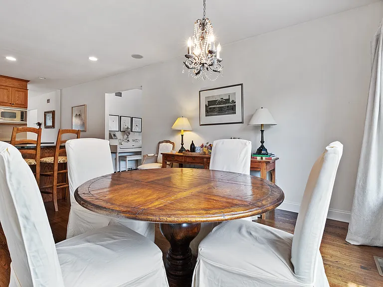 11 Seasons Ln — Photo 10