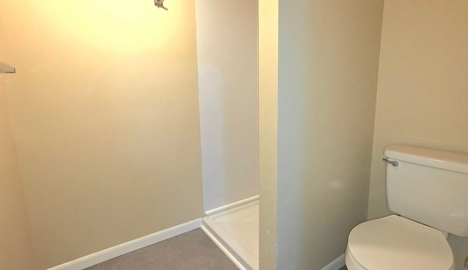 Recently remodeled 1 Bedroom 1 Bathroom home for $695! — Photo 4