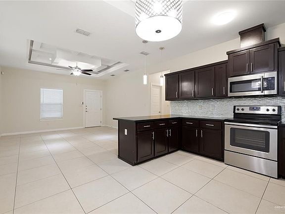 4th image of 3109 Javalina Ave #1
