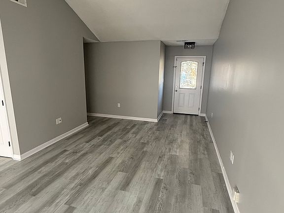 3rd image of 4371 Purdue Dr