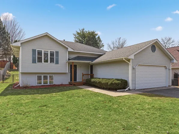 2044 Burke Ave E, North Saint Paul, MN 55109