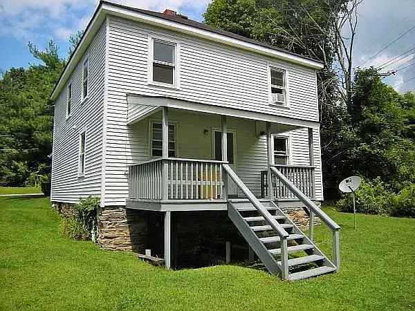 1 bed, 850 sqft, $1,600 — Photo 2