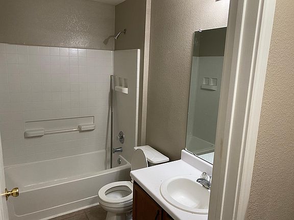 Lower guest bathroom
