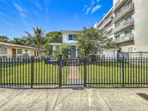 796 NE 85th St, Miami, FL 33138