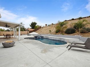 6800 Rycroft Dr, Riverside, CA 92506