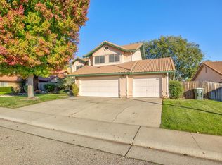 304 Manor Dr, Ione, CA 95640