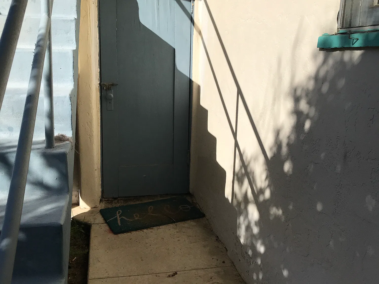 Studio, 200 sqft, $1,525 — Photo 3