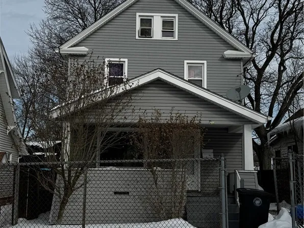 807 Baird St, Akron, OH 44306