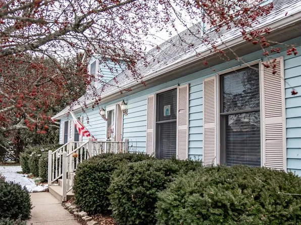 2636 S Edward Ct, La Porte, IN 46350